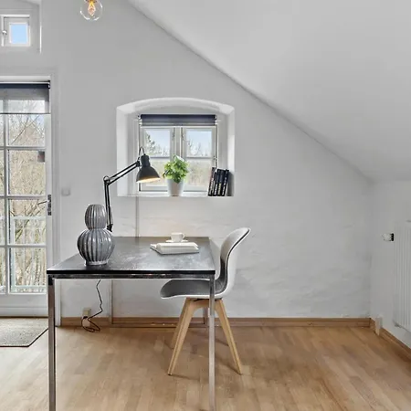 Gorgeous In With Wifi *